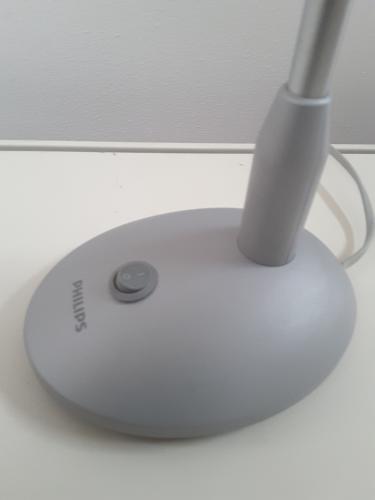 PHILIPS ESL 11W GRAU